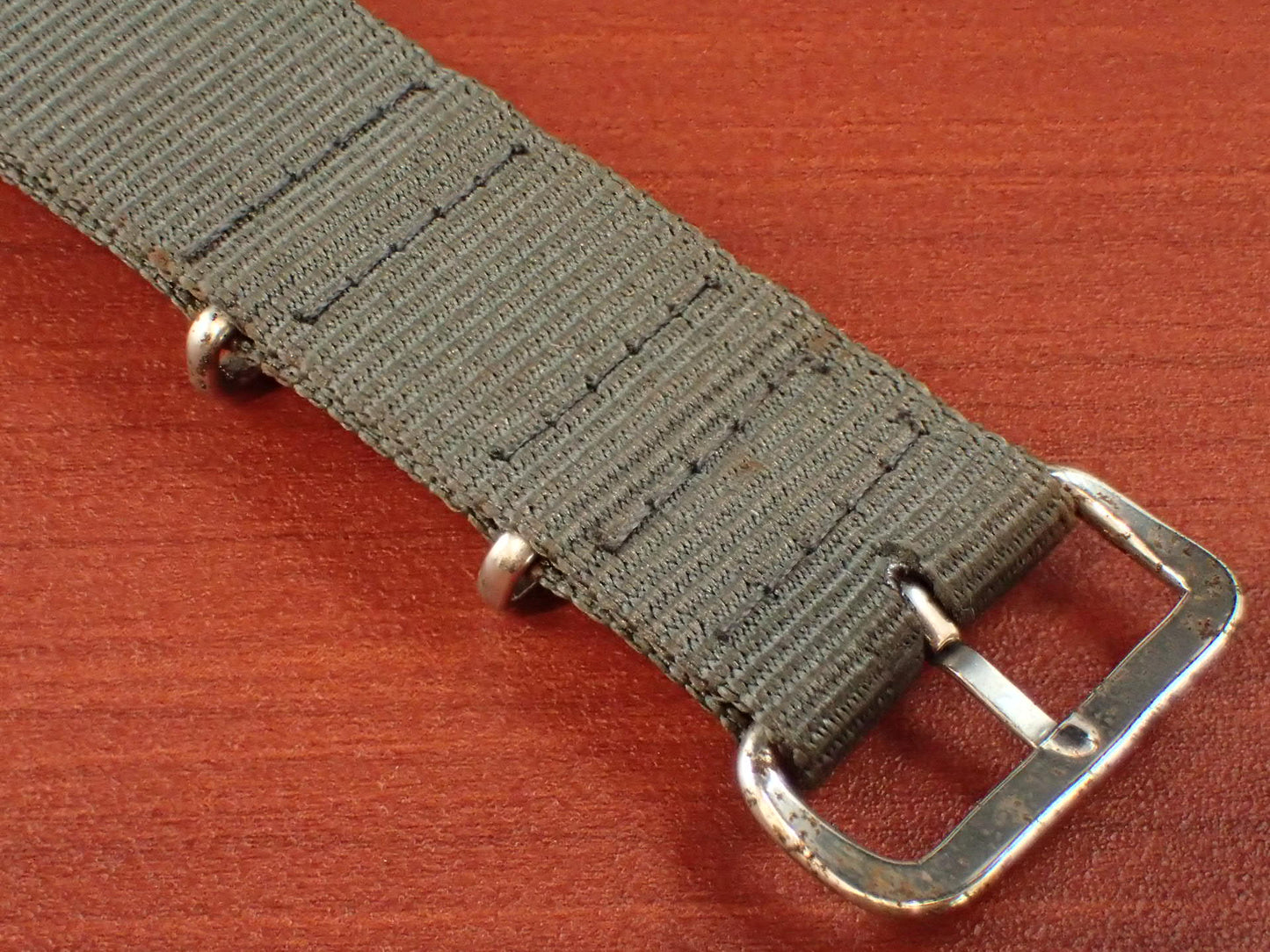 <tc>N.O.S. 1970s Vintage NATO Nylon Belt Admiralty Gray 18mm</tc>
