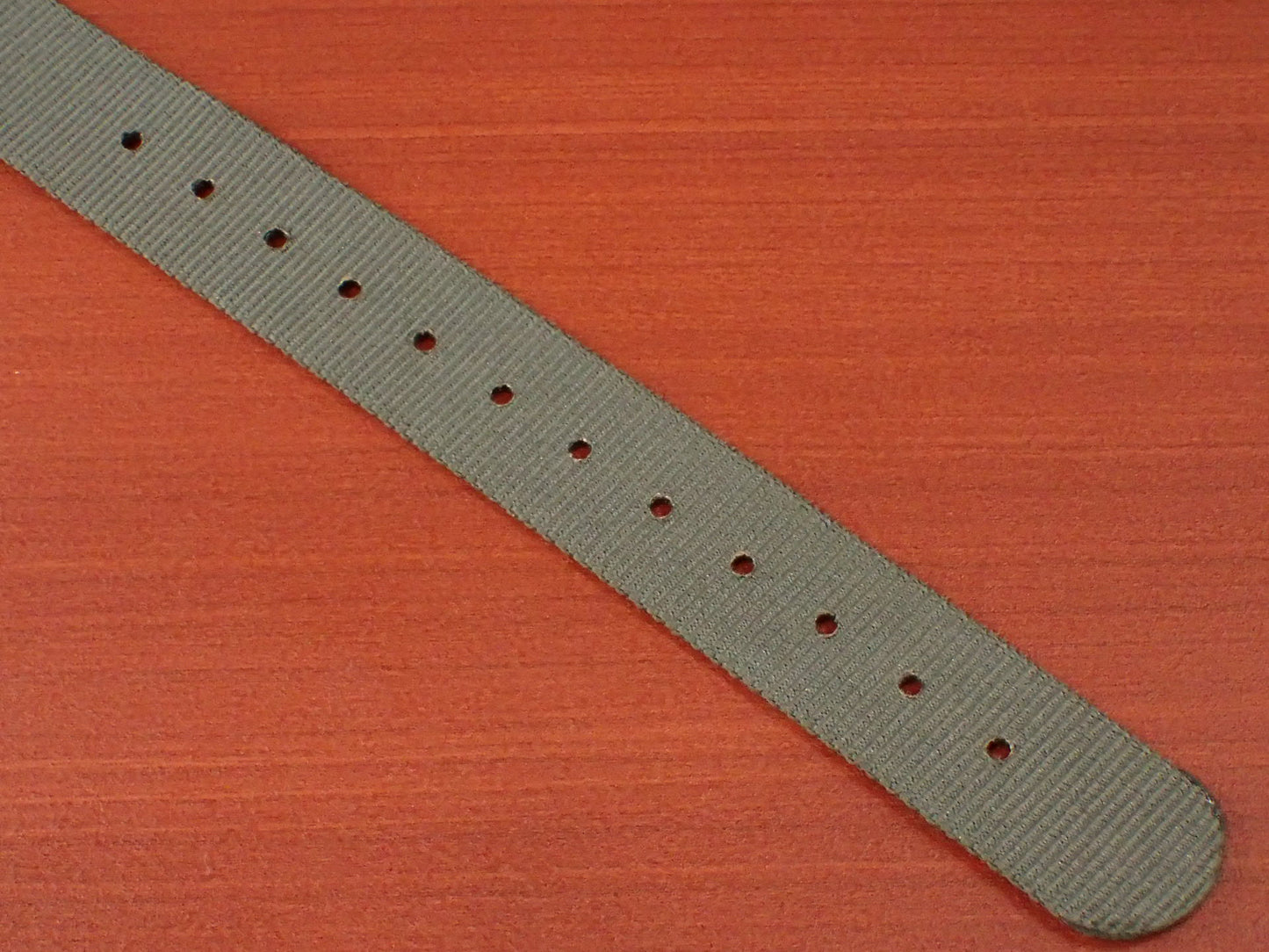 <tc>N.O.S. 1970s Vintage NATO Nylon Belt Admiralty Gray 18mm</tc>
