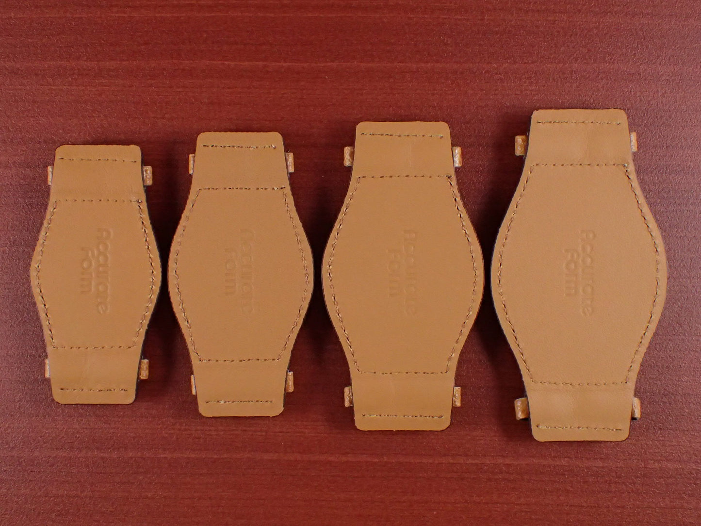 DEGERMANN DAUPHIN Embossed calf <tc>Pad</tc>(Camel)