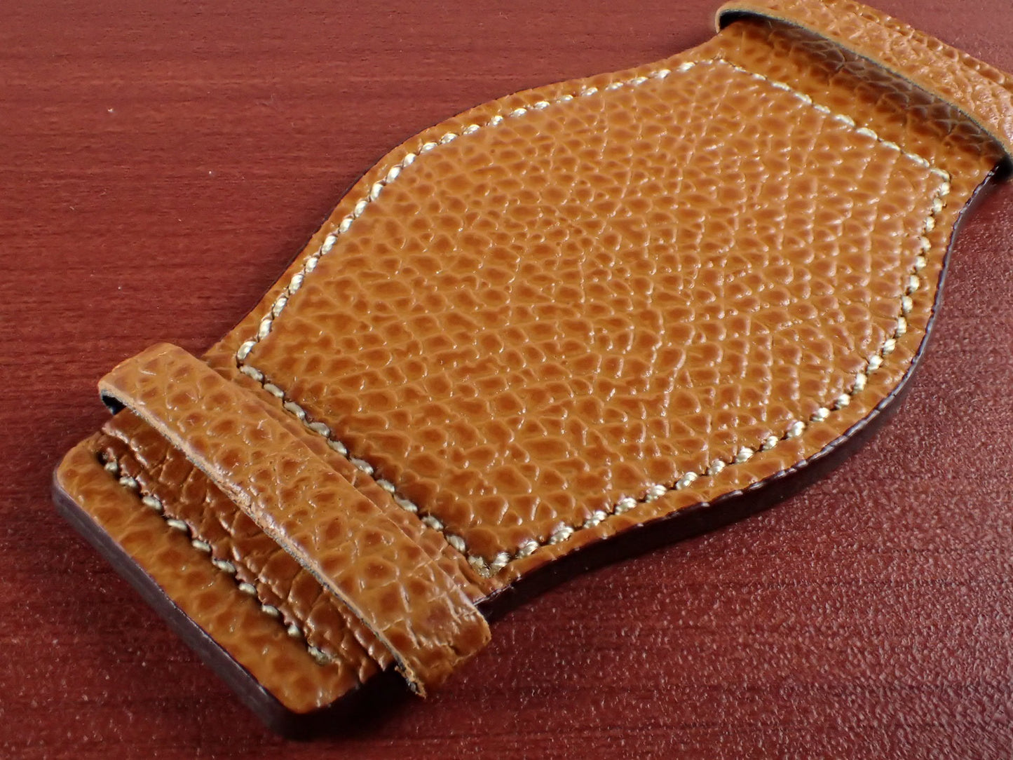 DEGERMANN DAUPHIN Embossed calf <tc>Pad</tc>(Camel)