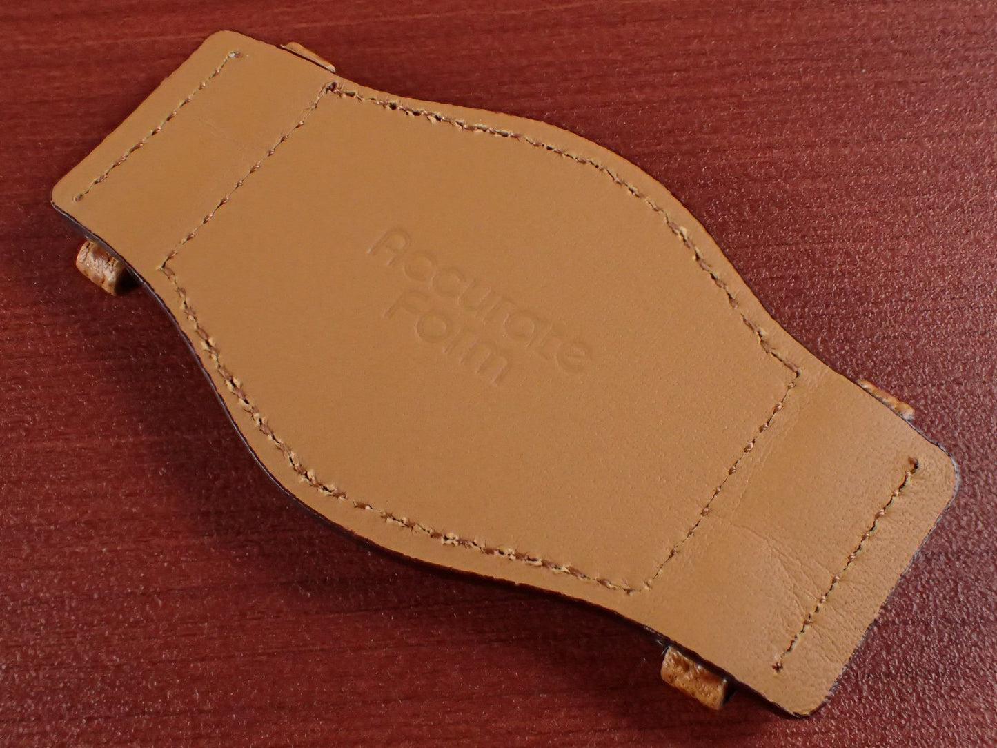 DEGERMANN DAUPHIN Embossed calf <tc>Pad</tc>(Camel)