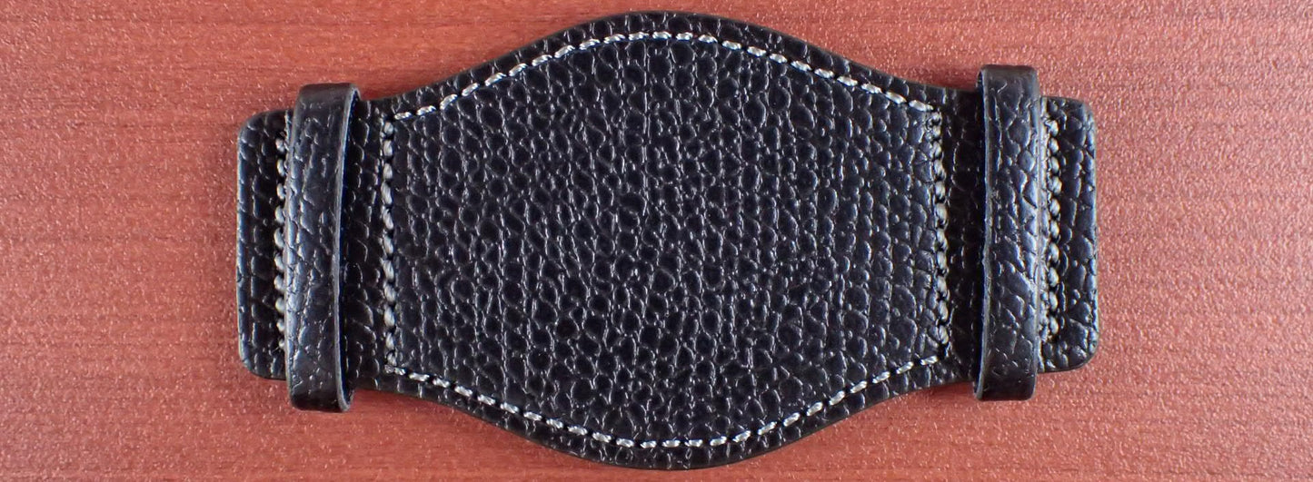 DEGERMANN DAUPHIN Embossed calf <tc>Pad</tc> (Black)