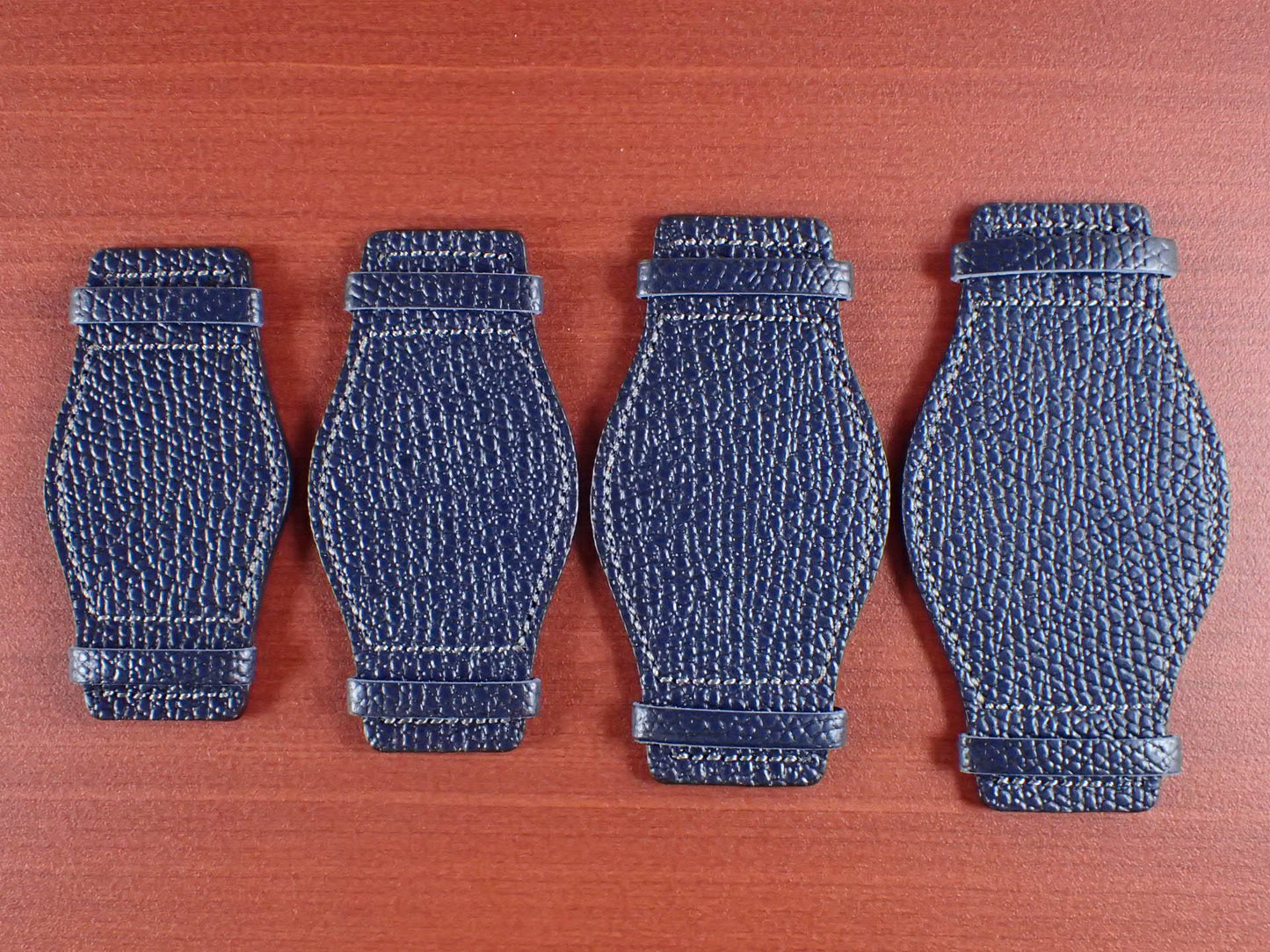 DEGERMANN DAUPHIN Embossed calf <tc>Pad</tc> (Navy)