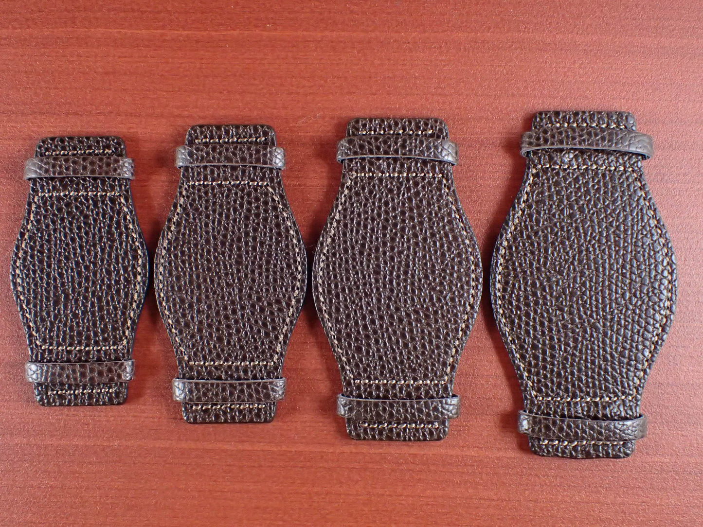 DEGERMANN DAUPHIN Embossed calf <tc>Pad</tc> (Dark Brown)