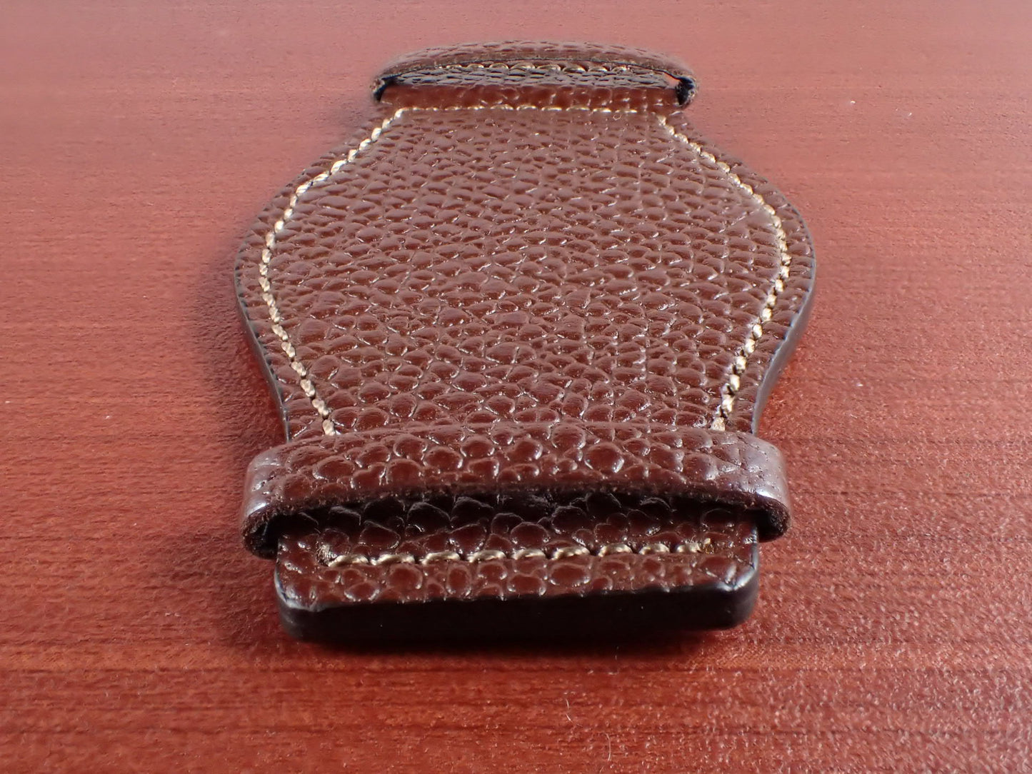 DEGERMANN DAUPHIN Embossed calf <tc>Pad</tc> (Maron)