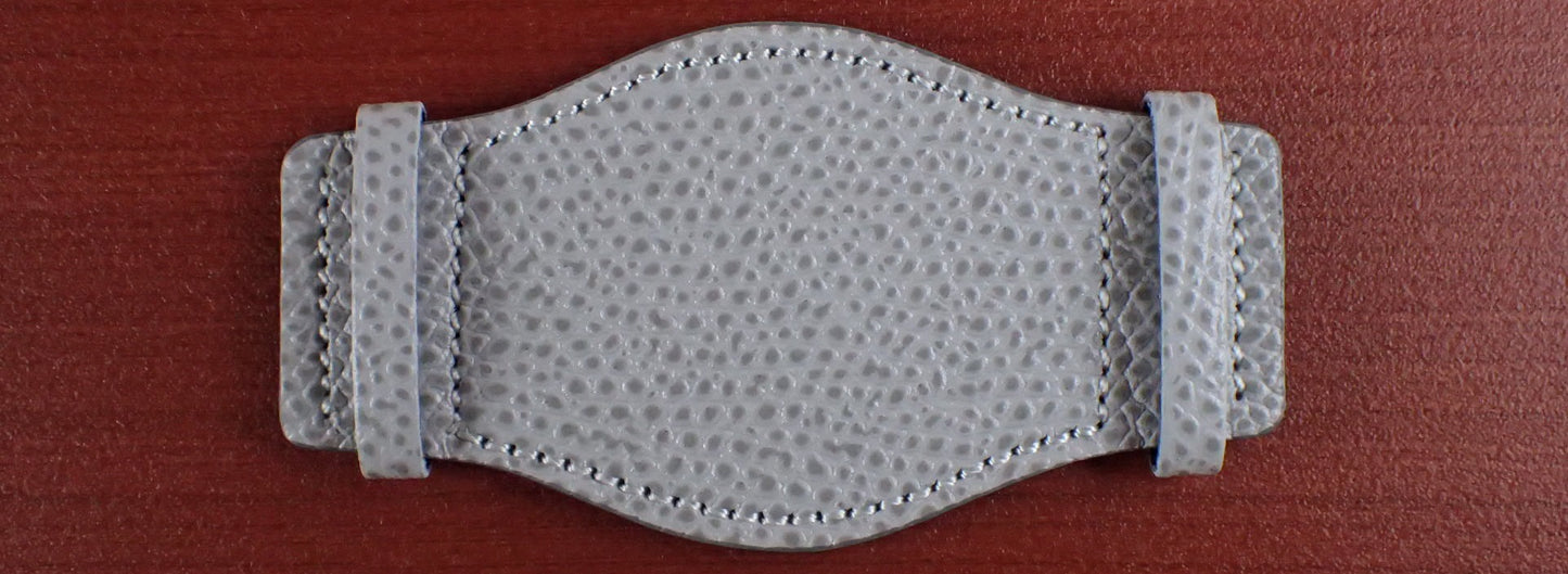 DEGERMANN DAUPHIN Embossed calf <tc>Pad</tc> (Ash Gray)