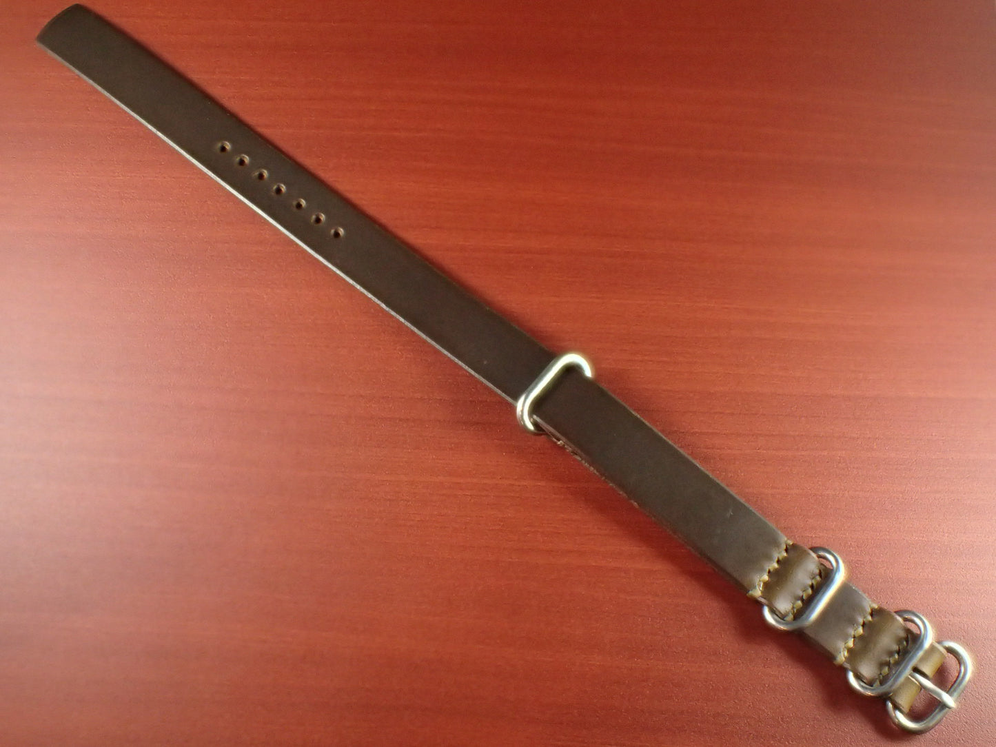 <tc>HORWEEN CHROMEXCEL NATO Type Strap Made to order  (Olive)
</tc>