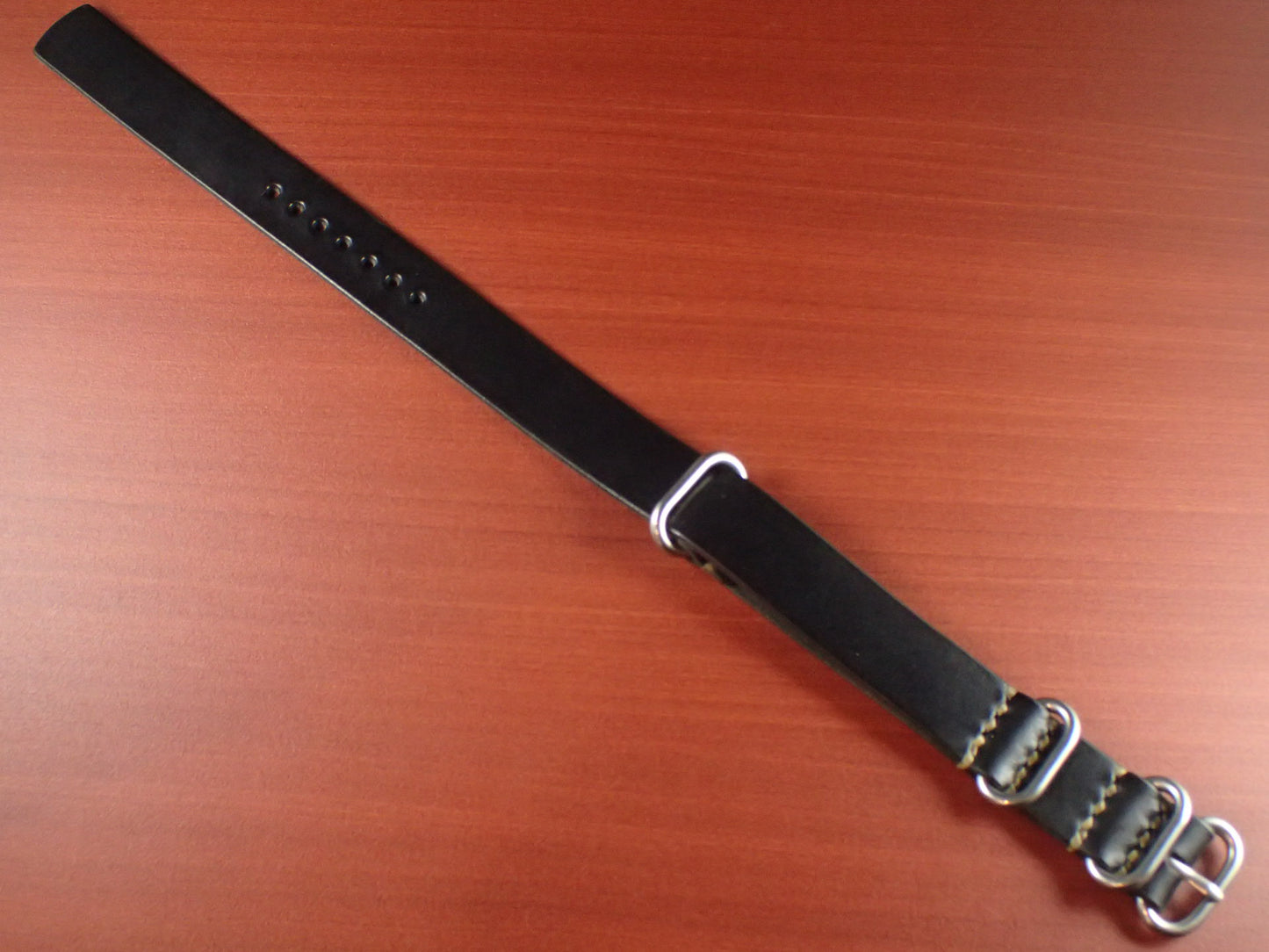 <tc>HORWEEN CHROMEXCEL NATO Type Strap Made to order  (Black)
</tc>