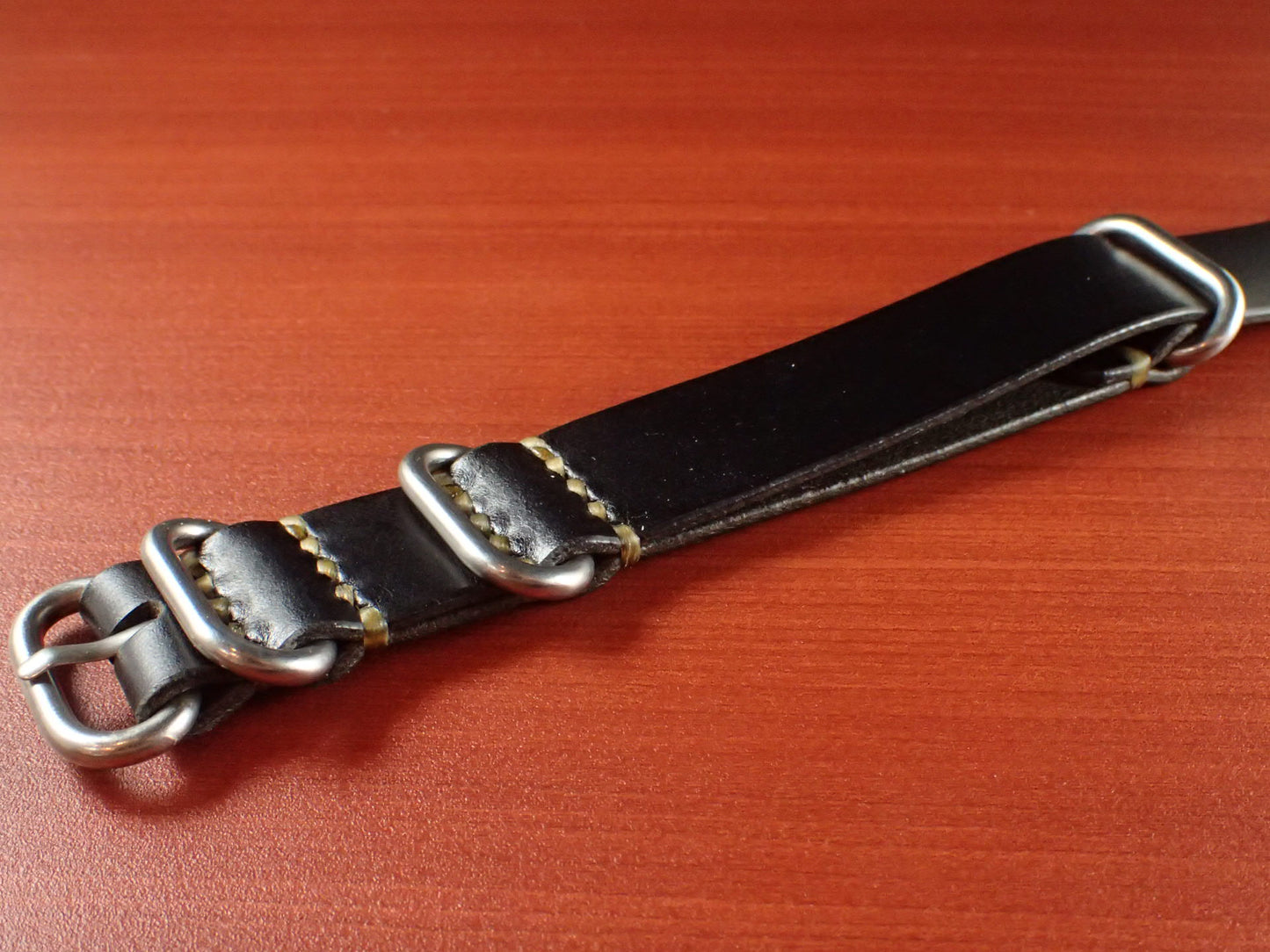 <tc>HORWEEN CHROMEXCEL NATO Type Strap Made to order  (Black)
</tc>