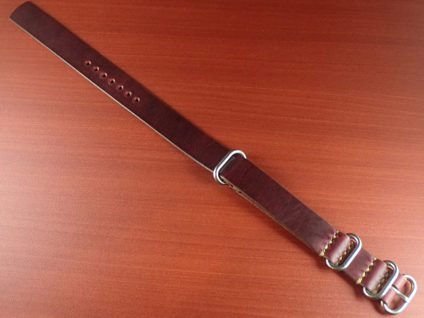 <tc>HORWEEN CHROMEXCEL NATO Type Strap Made to order  (Burgundy)
</tc>