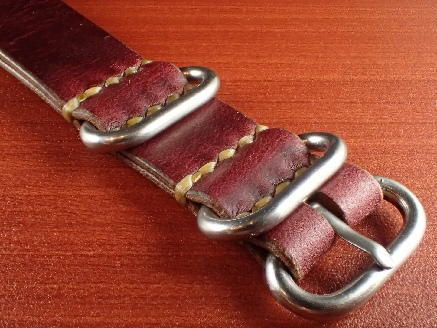 <tc>HORWEEN CHROMEXCEL NATO Type Strap Made to order  (Burgundy)
</tc>