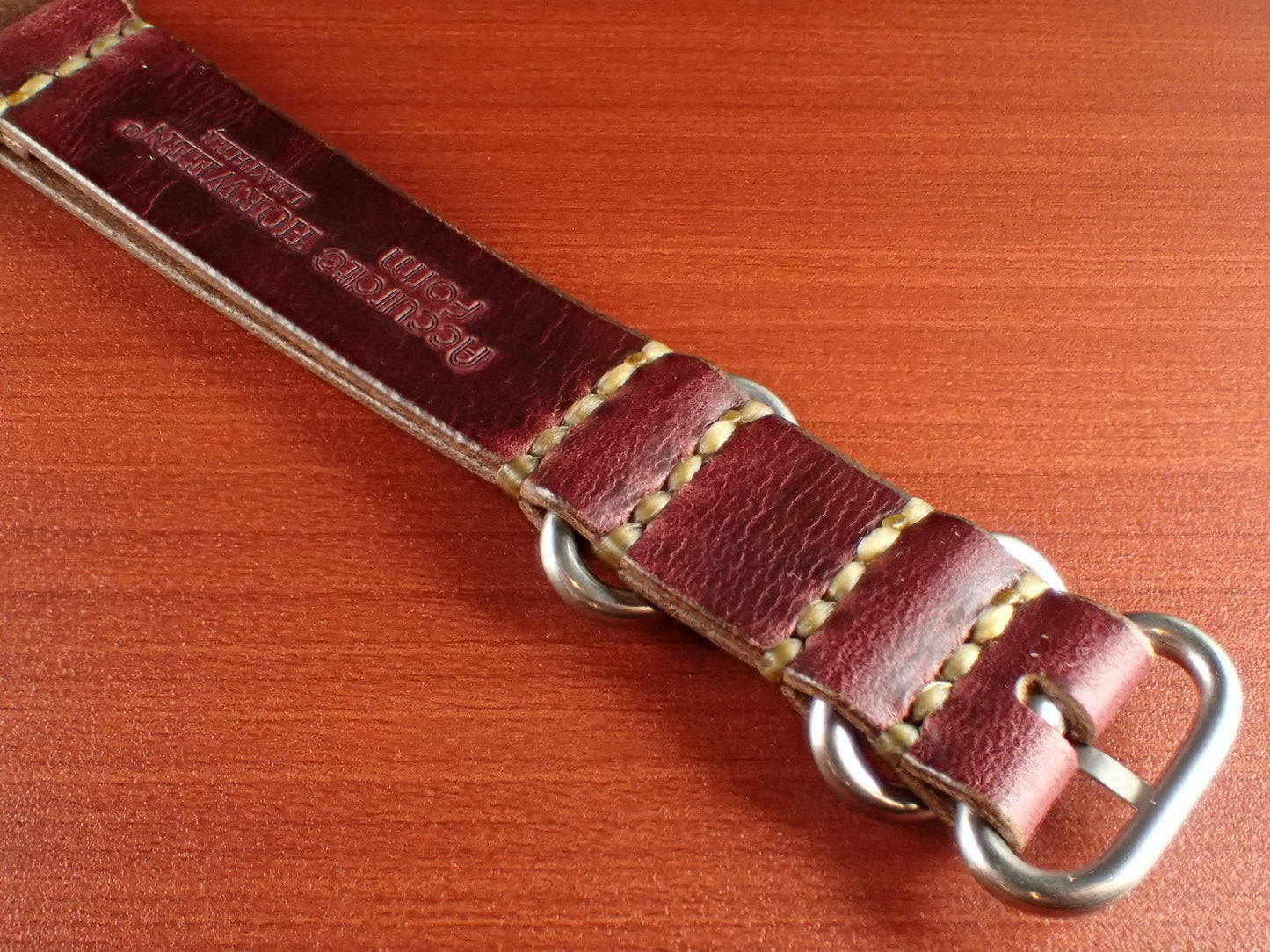 <tc>HORWEEN CHROMEXCEL NATO Type Strap Made to order  (Burgundy)
</tc>