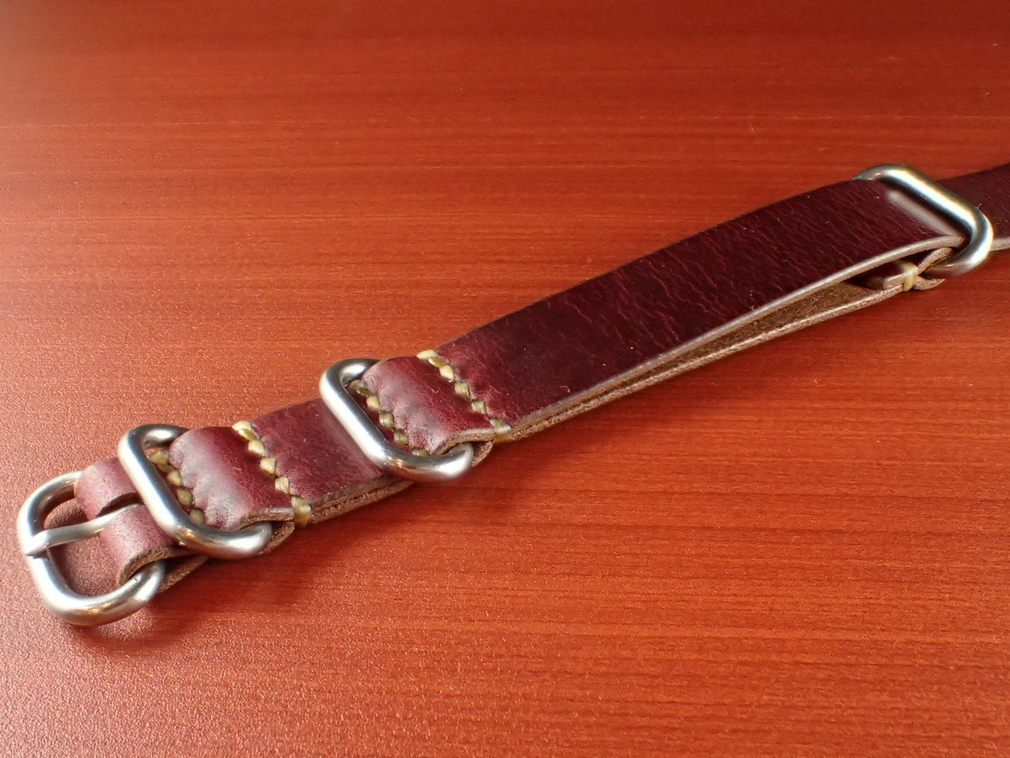 <tc>HORWEEN CHROMEXCEL NATO Type Strap Made to order  (Burgundy)
</tc>
