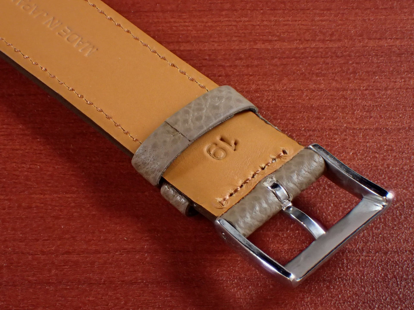 <tc>HAAS Derby French Embossed calf STRAP (Etoupe)</tc>