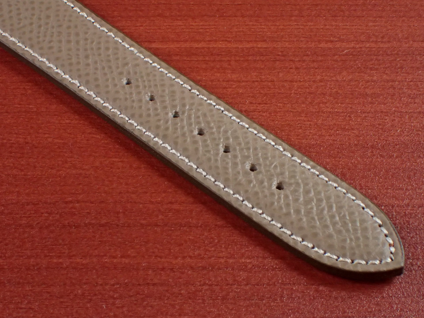 <tc>HAAS Derby French Embossed calf STRAP (Etoupe)</tc>