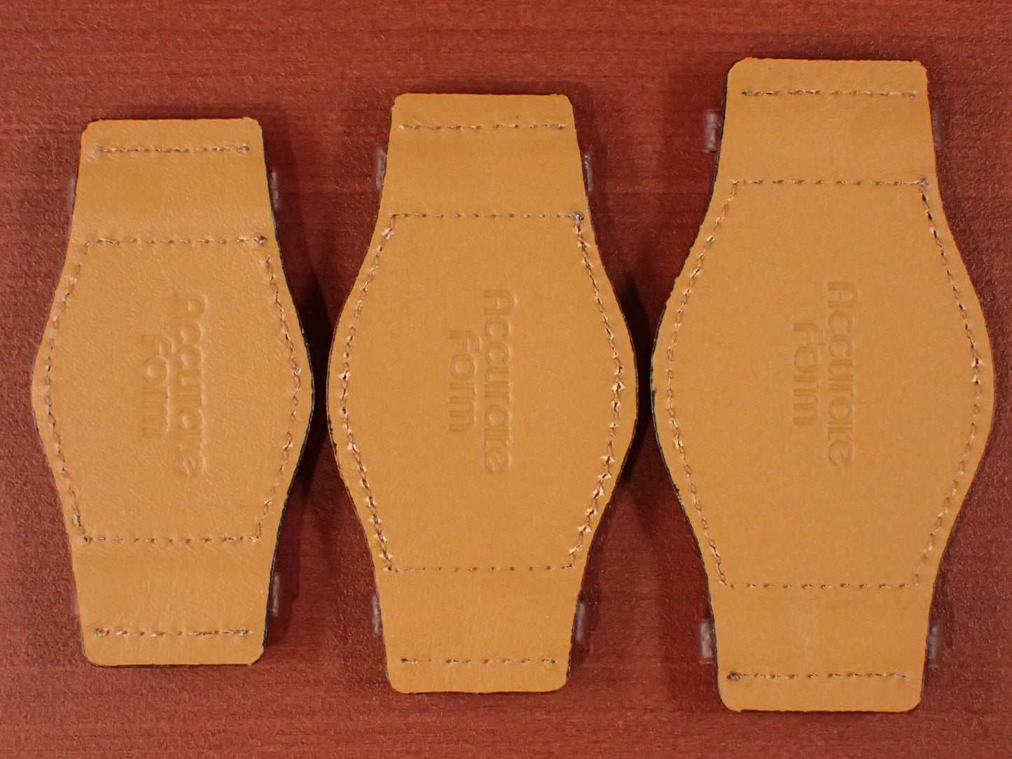 <tc>Pad HAAS Derby French Embossed calf (Rouge Brick)
</tc>