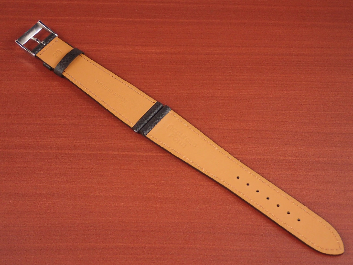 <tc>HAAS Derby French Embossed calf STRAP (Black)</tc>