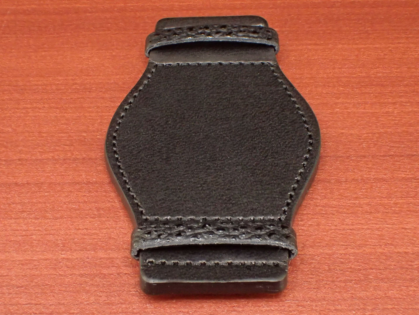 台座 HIMEJI KUROZAN Japanese Cowhide LEATHER (Black)