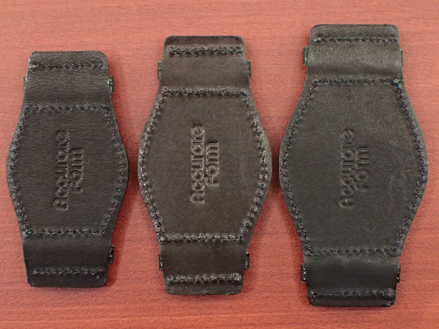 <tc>Leather Pad HIMEJI KUROZAN Japanese Cowhide LEATHER (Green)</tc>