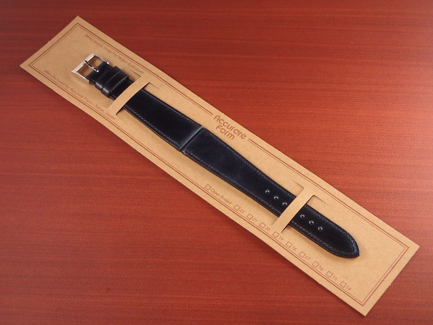 <tc>ILCEA Radica Museum calf Leather Strap (Navy)
</tc>