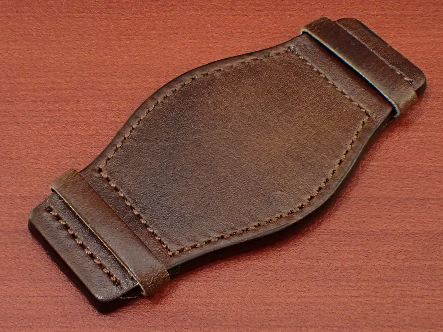 台座 ILCEA Radica Museum calf(Dark Brown)