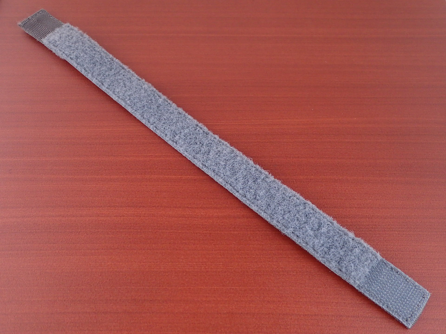 Accurate Form・H.A.L. STRAP (dark gray)