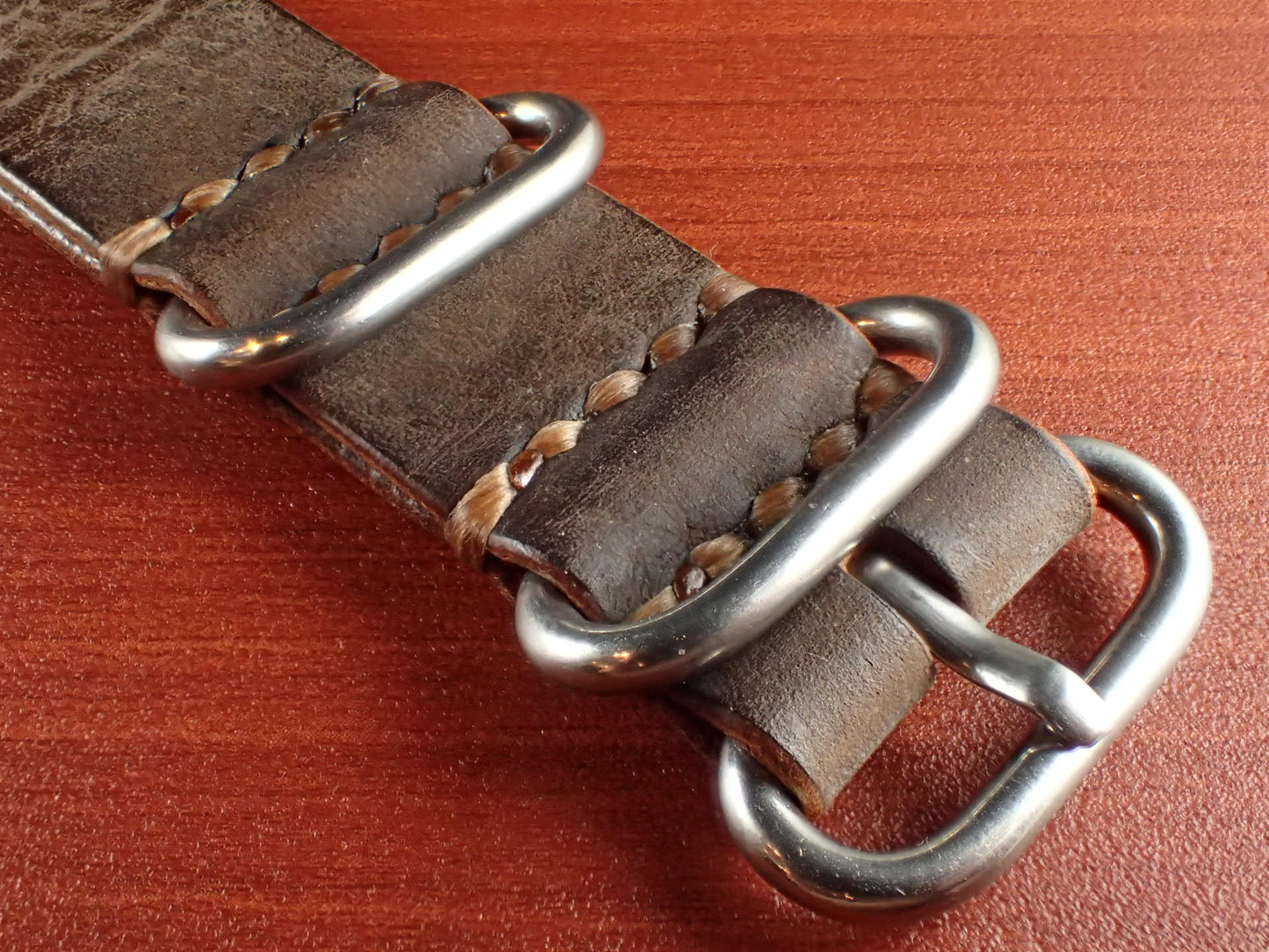 <tc>La Perla Azzura ALASKA NATO Type Strap Made to order (Dark Brown)
</tc>
