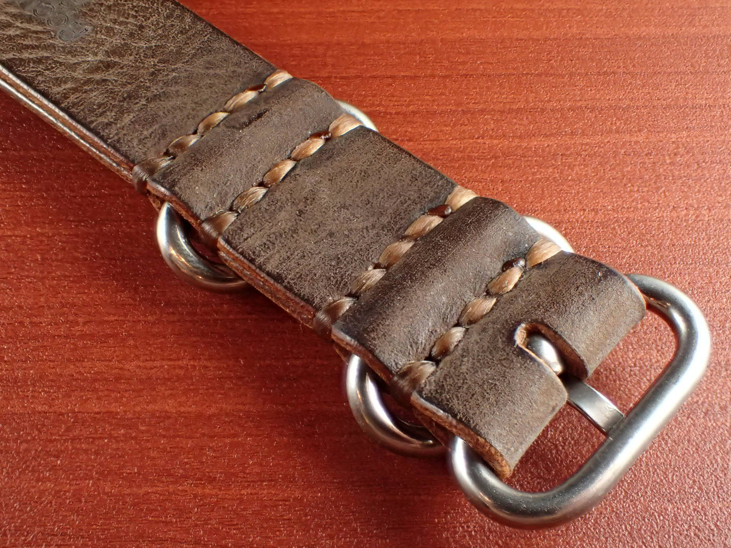 <tc>La Perla Azzura ALASKA NATO Type Strap Made to order (Dark Brown)
</tc>