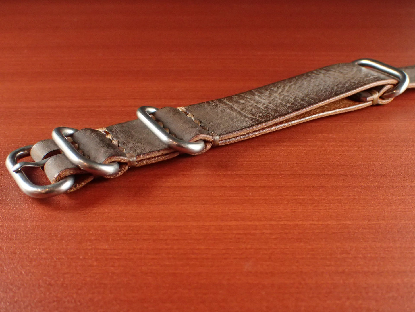 <tc>La Perla Azzura ALASKA NATO Type Strap Made to order (Dark Brown)
</tc>
