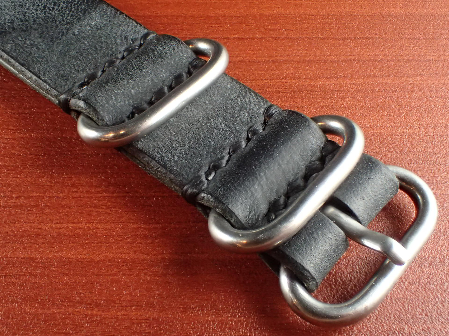 <tc>La Perla Azzura ALASKA NATO Type Strap Made to order (Black)
</tc>