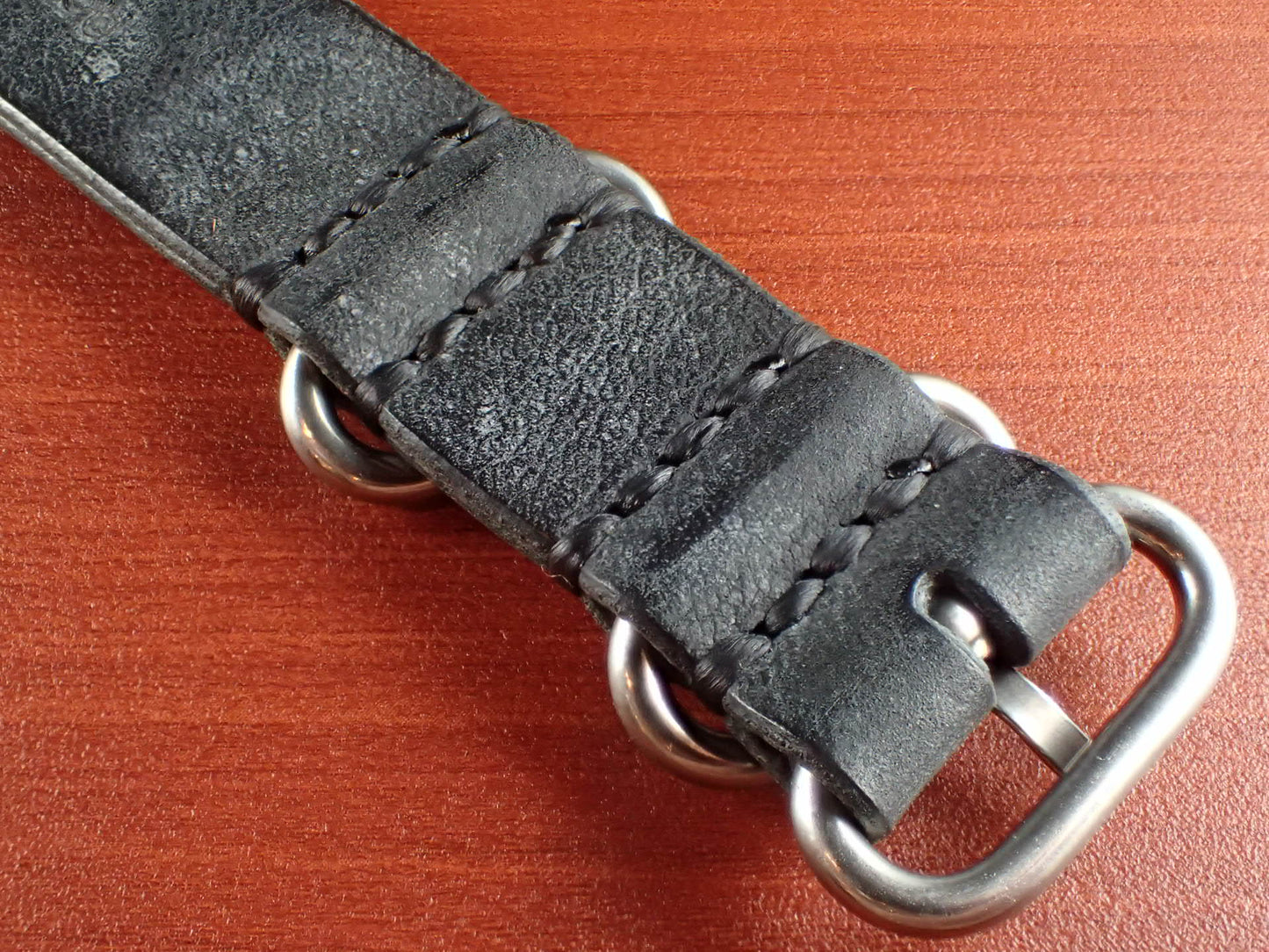 <tc>La Perla Azzura ALASKA NATO Type Strap Made to order (Black)
</tc>