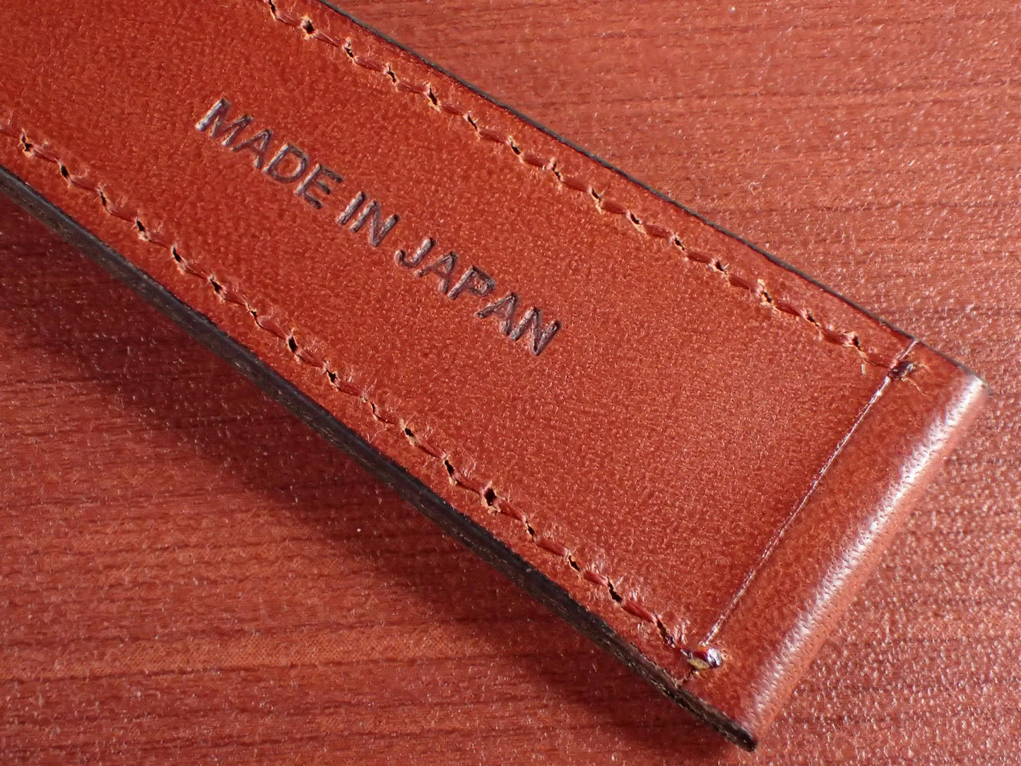 <tc>Lo Stivale BULGARO Shoulder Leather strap (Red Brown)
</tc>