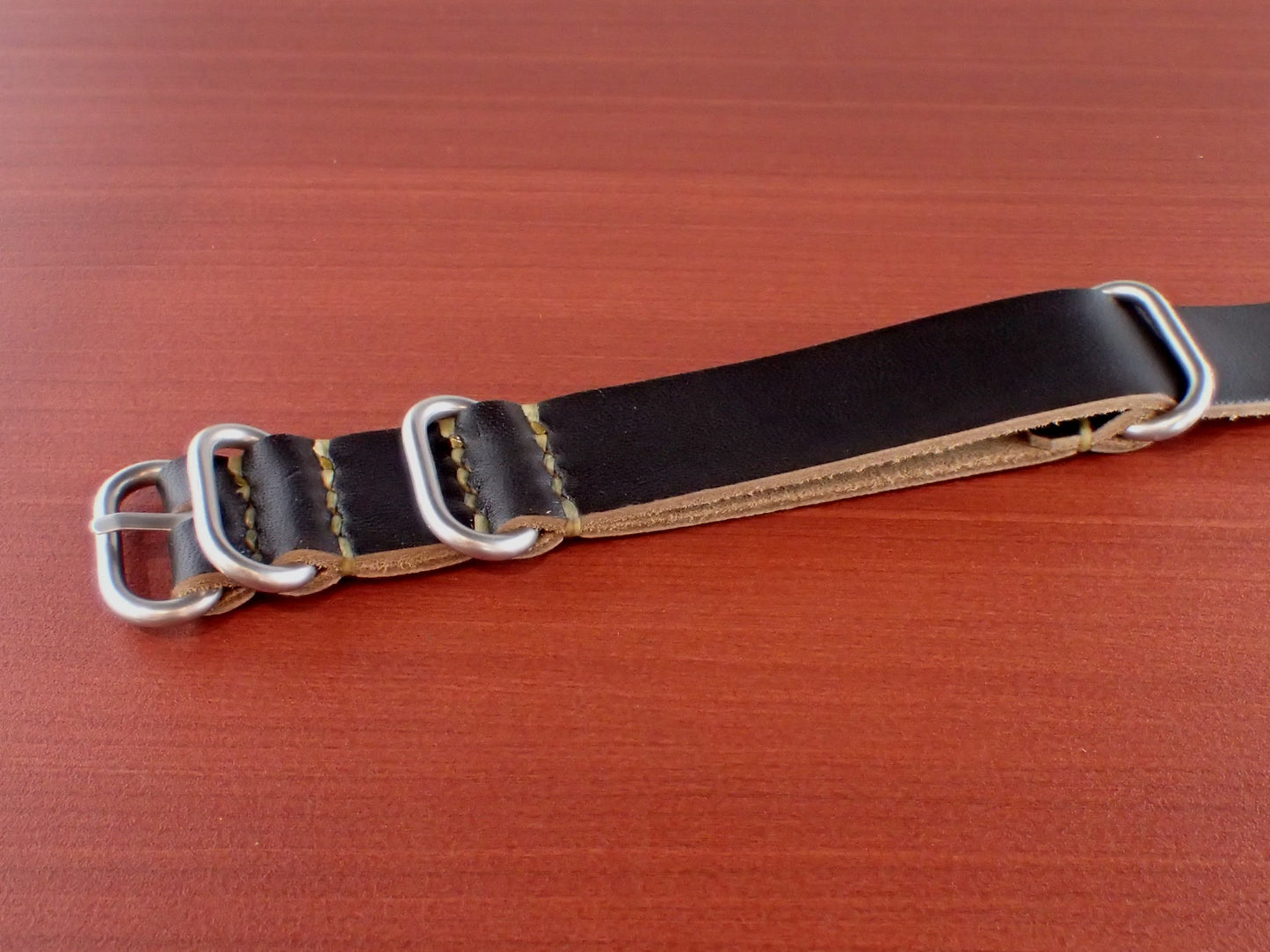 <tc>MARYAM HORSE Leather NATO TYPE Belt Made to order (Black)</tc>