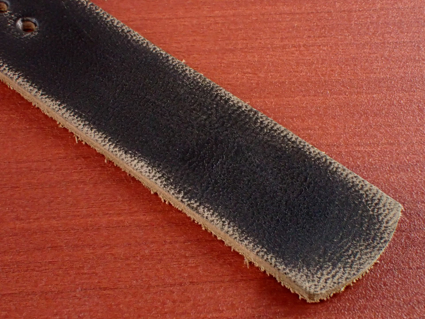 <tc>MARYAM HORSE Leather NATO TYPE Belt Made to order (Black)</tc>