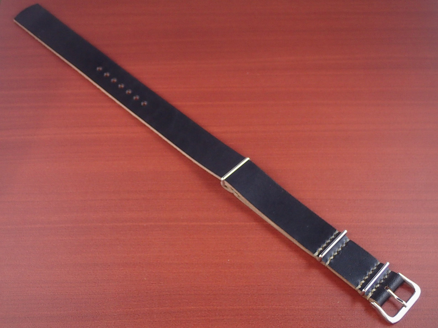 <tc>MARYAM HORSE Leather NATO G10 Belt  Made to order (Black)</tc>