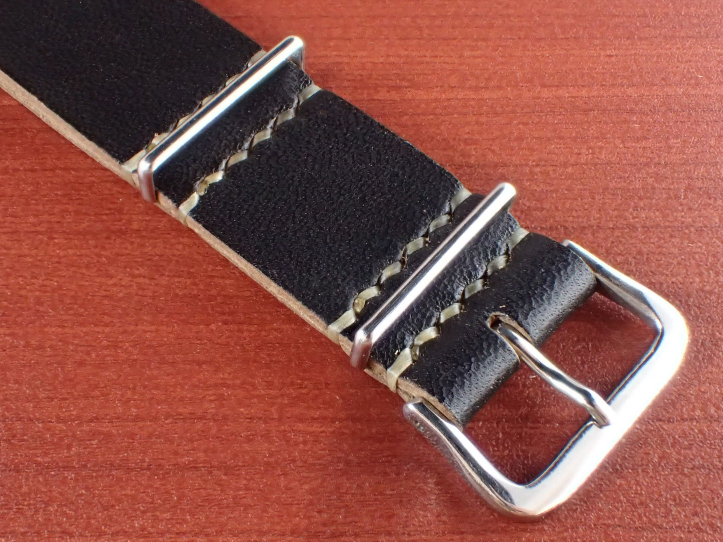 <tc>MARYAM HORSE Leather NATO G10 Belt  Made to order (Black)</tc>
