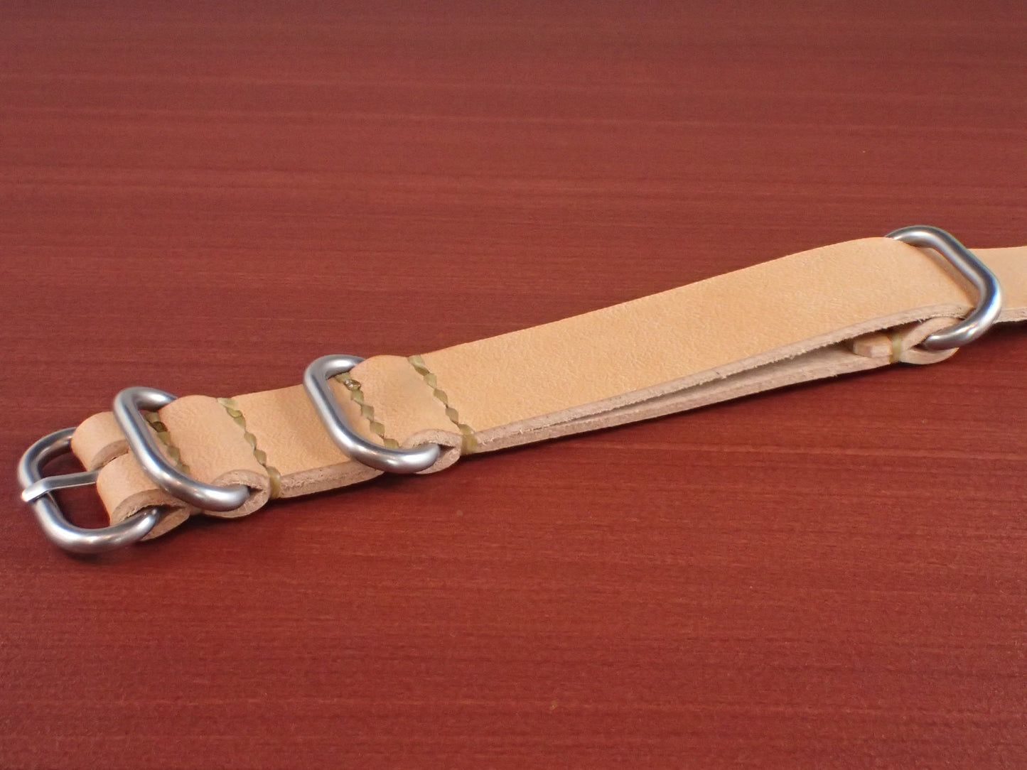 <tc>MARYAM Horse Leather NATO Type Belt Made to Order (Natural)</tc>