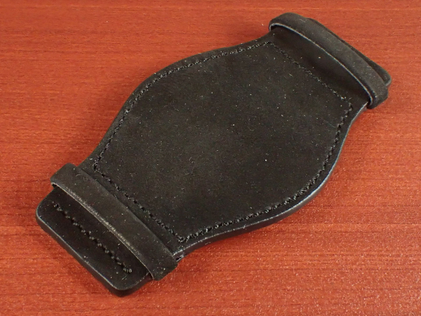 台座 【TURGUT】NUBUCK Queen(Black)