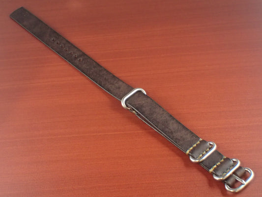 <tc>VIRGILIO VIVIDO SHOULDER LEATHER NATO TYPE STRAP Made to order (Dark Brown)</tc>