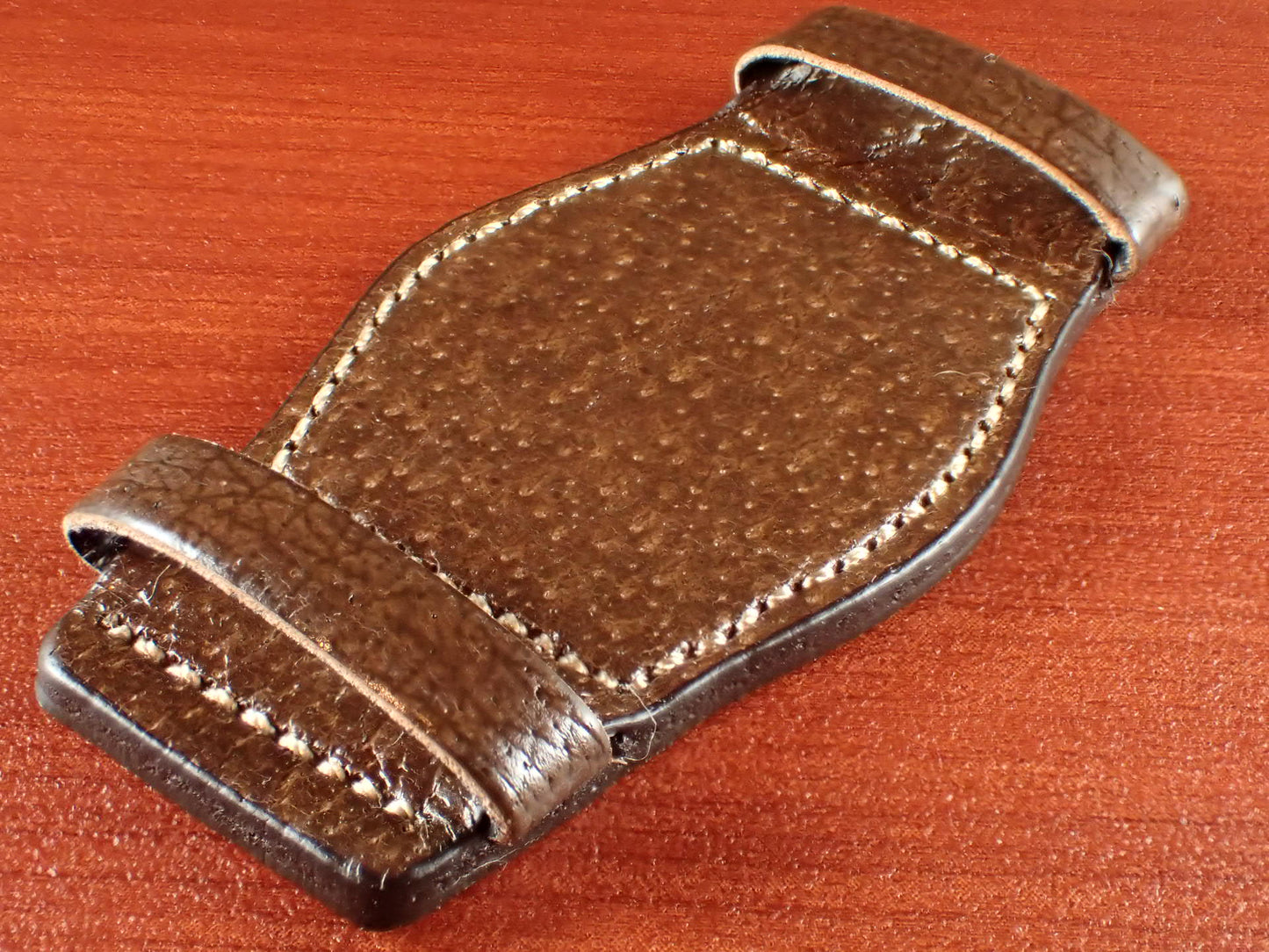 台座 Japanese Pigskin Leather(Brown)
