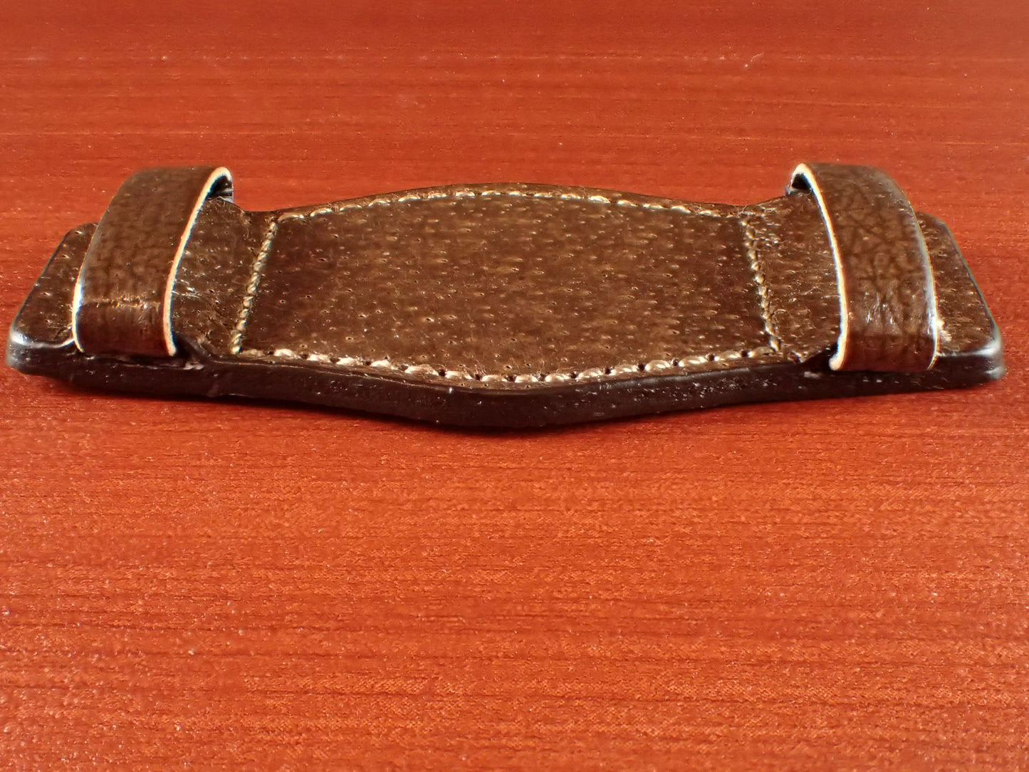 台座 Japanese Pigskin Leather(Brown)