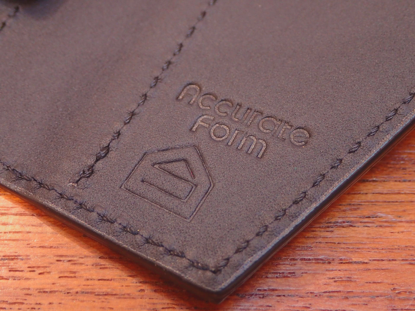 SUNOHARA SEISAKUSYO x Accurate Form Mobile Watch Case HAAS Derby(Black)