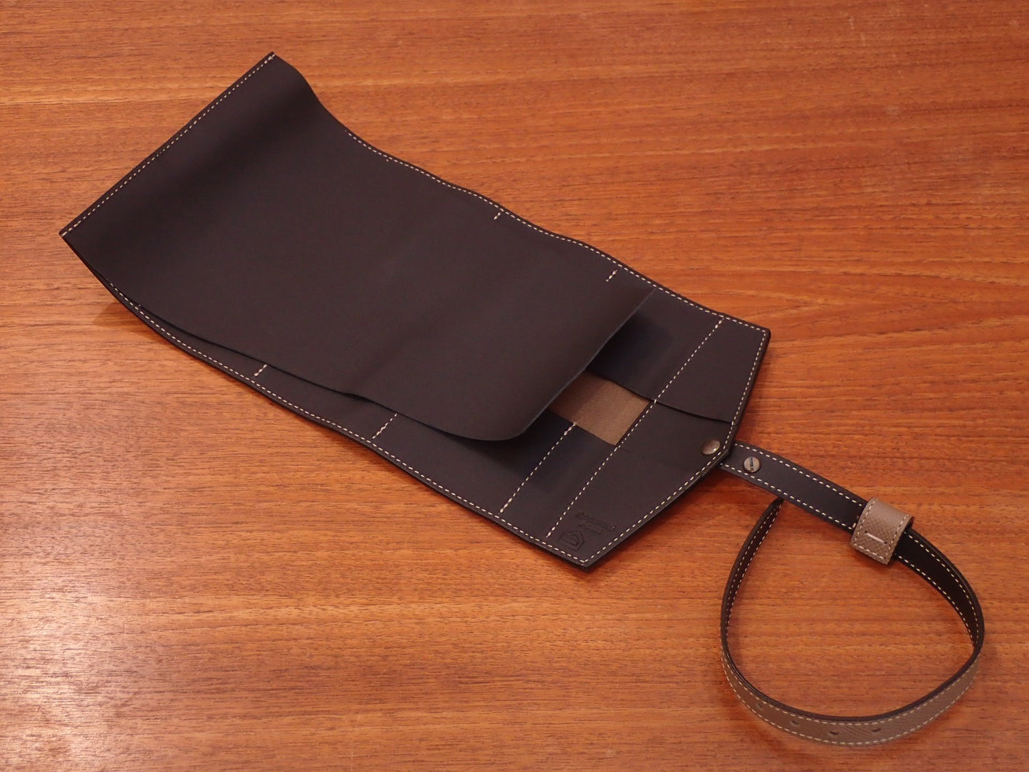 SUNOHARA SEISAKUSYO x Accurate Form Mobile Watch Case HAAS Derby(Etoupe)