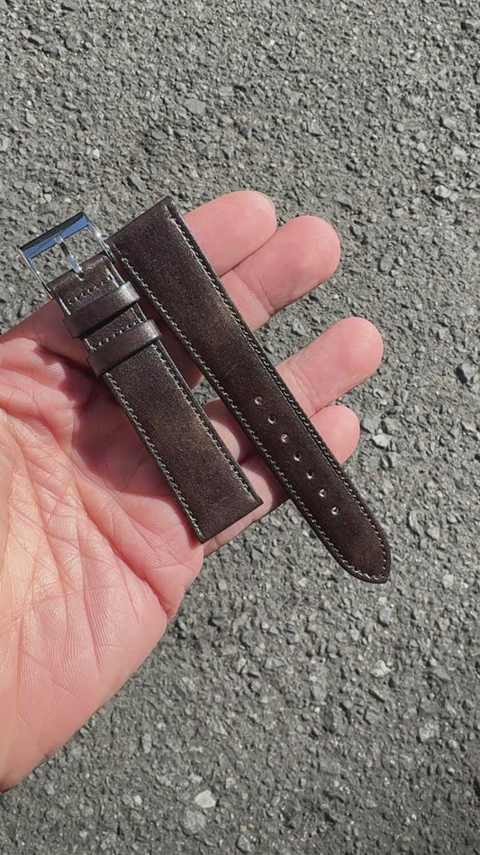 <tc>ILCEA Radica Museum calf Leather Strap (Gray)
</tc>