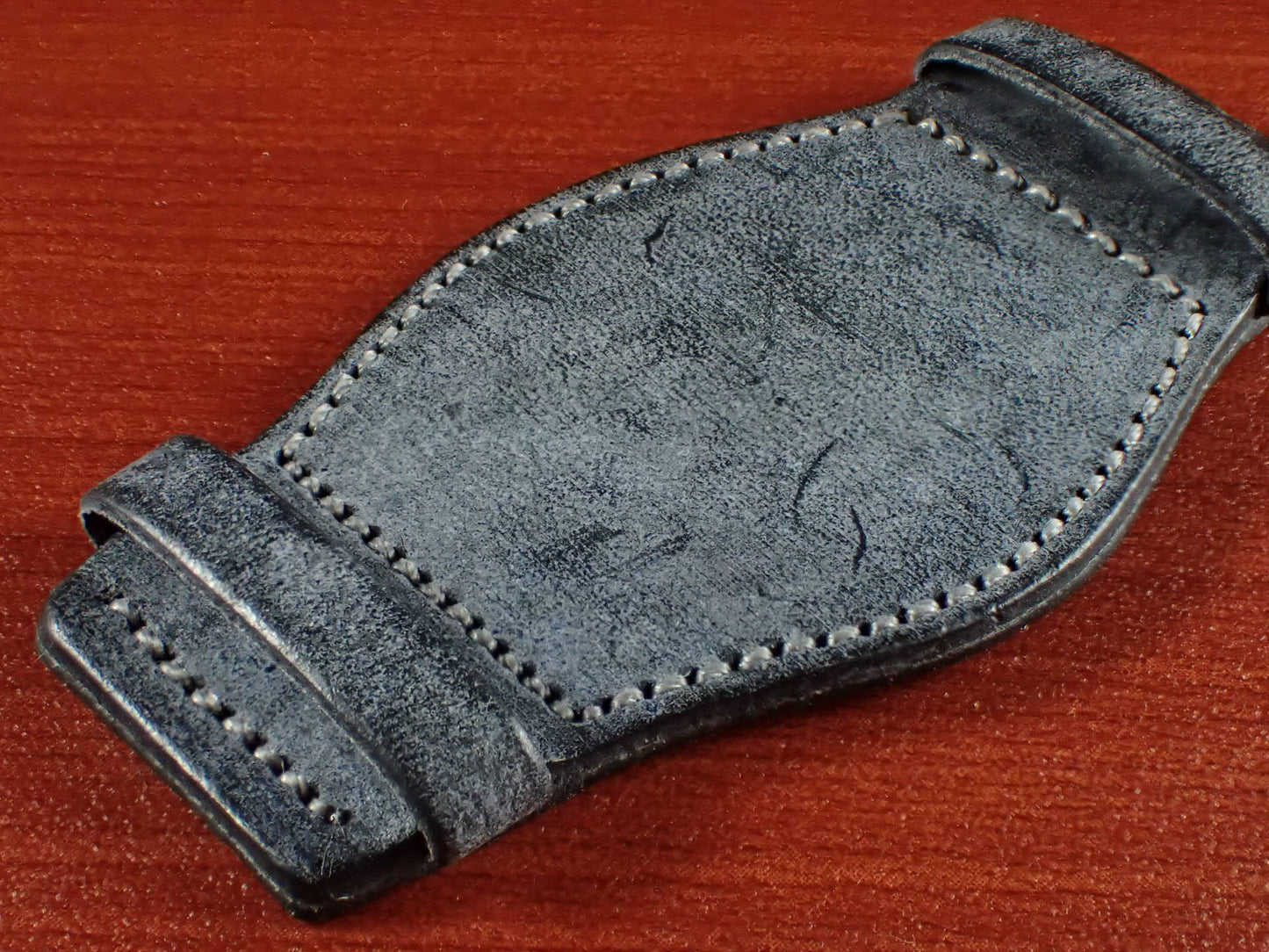 <tc>Leather Pad La Perla Azzurra ALASKA (black)</tc>