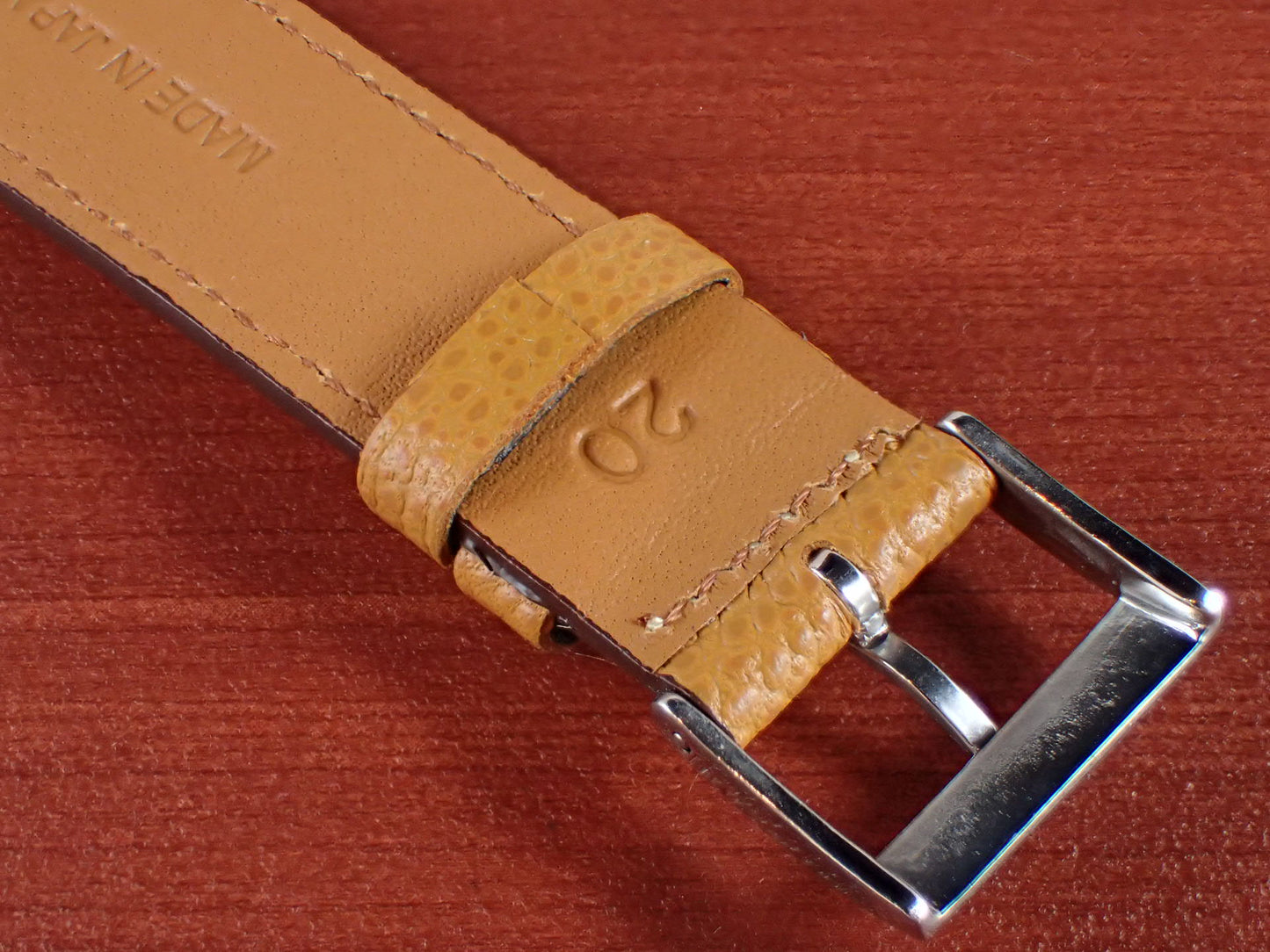 <tc>DEGERMANN DAUPHIN Embossed calf STRAP (Camel)</tc>