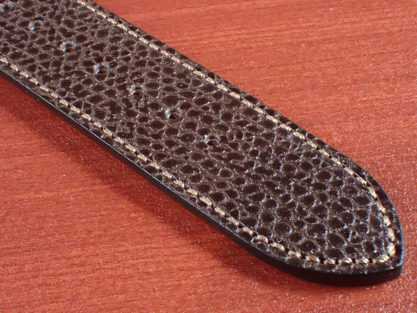 <tc>DEGERMANN DAUPHIN Embossed calf STRAP (Dark Brown)</tc>