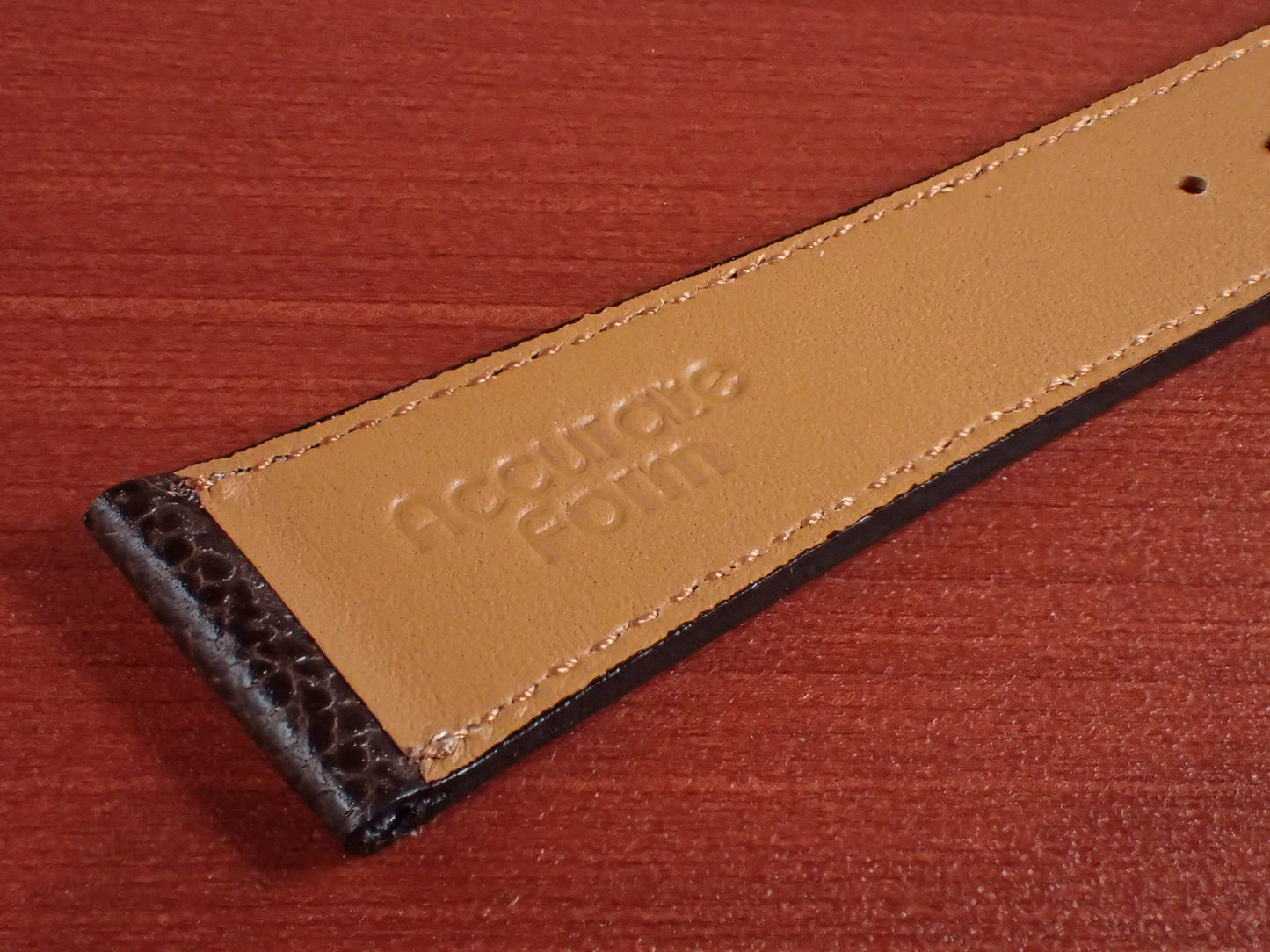 <tc>DEGERMANN DAUPHIN Embossed calf STRAP (Dark Brown)</tc>