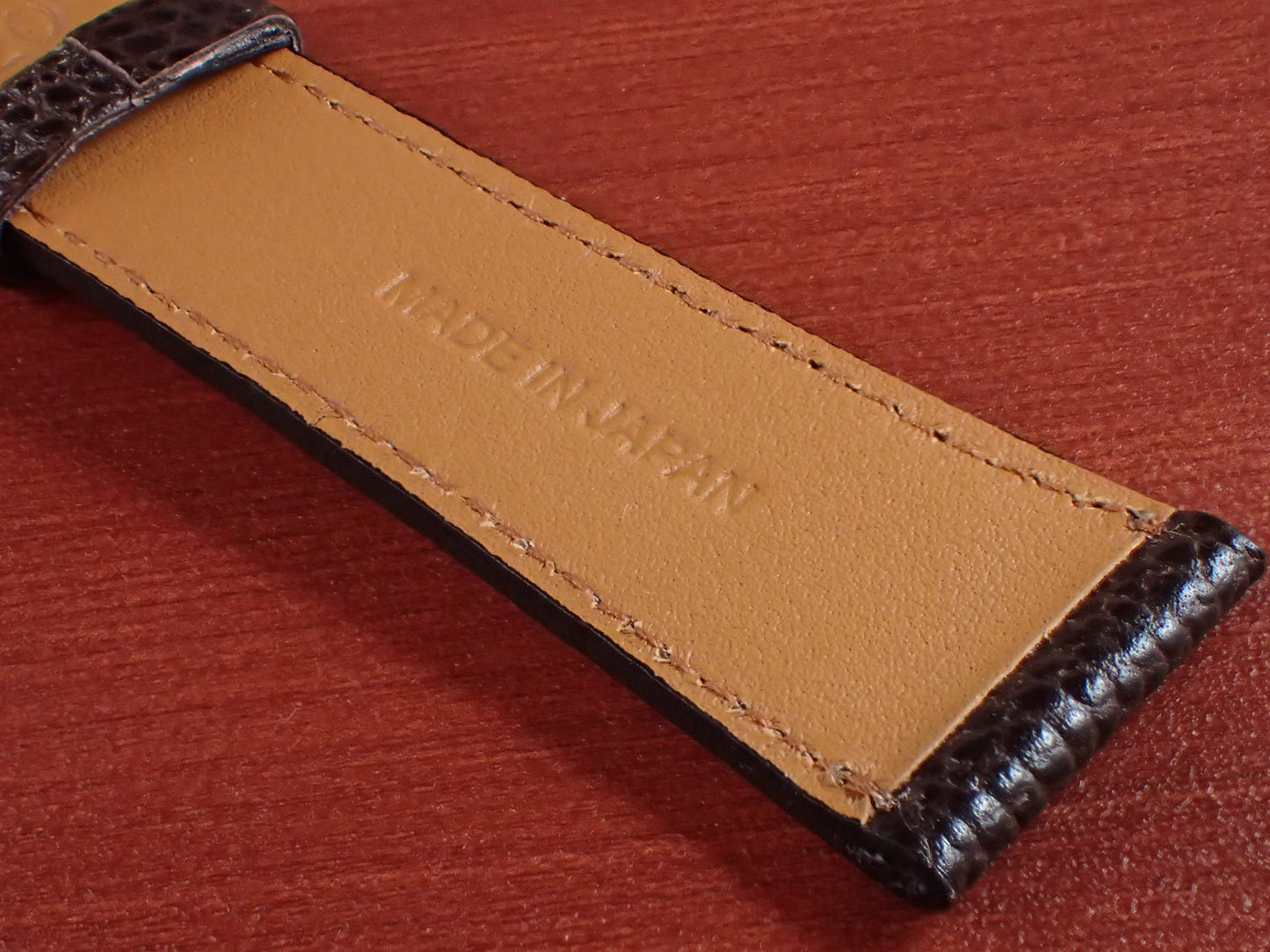 <tc>DEGERMANN DAUPHIN Embossed calf STRAP (Dark Brown)</tc>