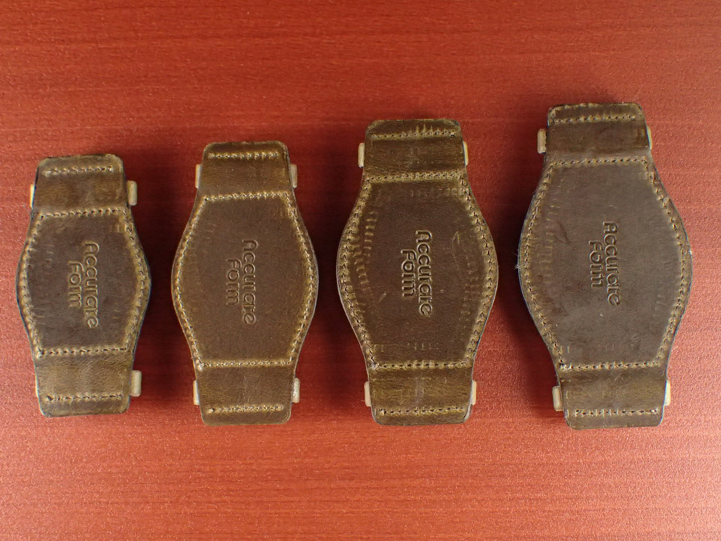 <tc>Leather Pad HORWEEN CHROMEXCEL (olive)</tc>